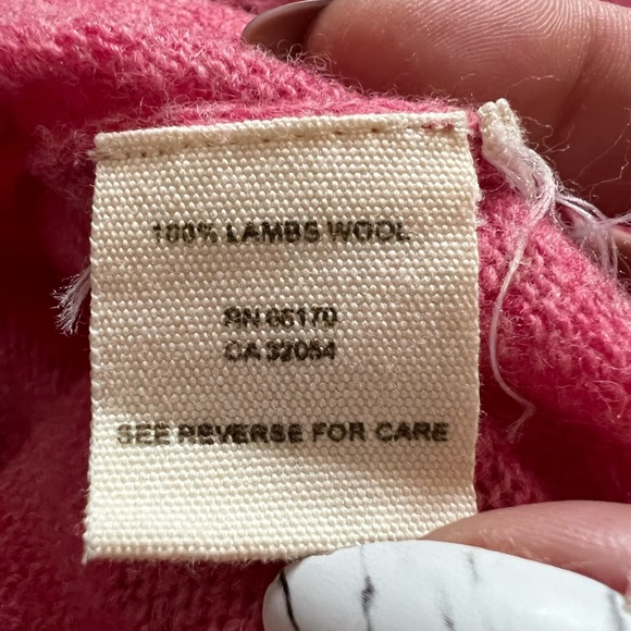 Free People 100% Lambs wool sweater - Picture 7 of 8